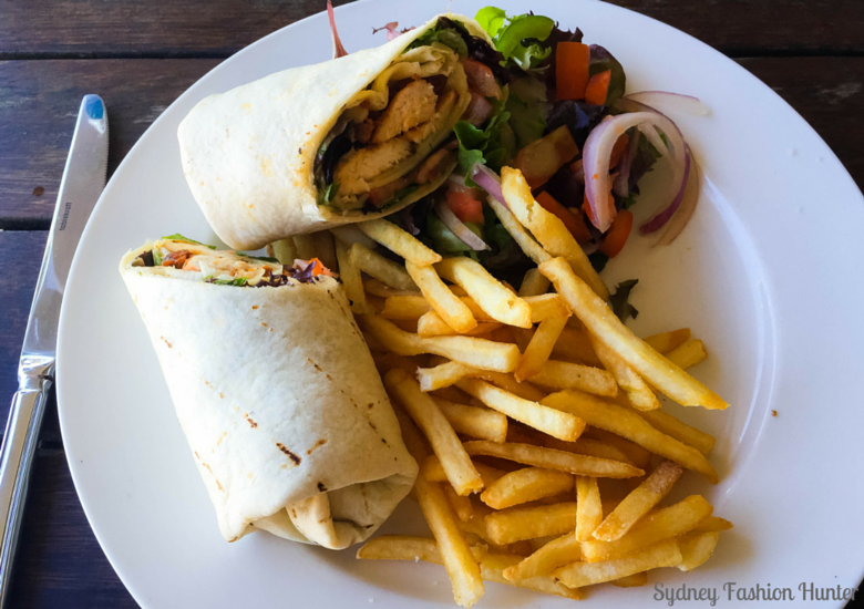 Sydney Fashion Hunter: Hamilton Island Wining & Dining - Marina Tavern - Chicken Tandori Wrap