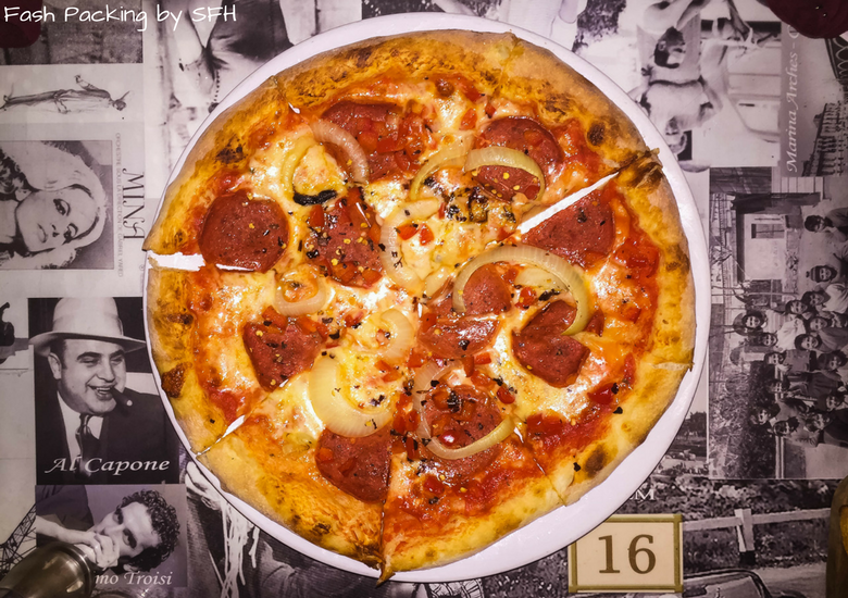 Fash Packing by Sydney Fashion Hunter: Bella Italia Legian Pepperoni Pizza