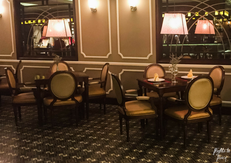 Flights To Fancy: Red Bean Restaurant Hanoi - Dining Room