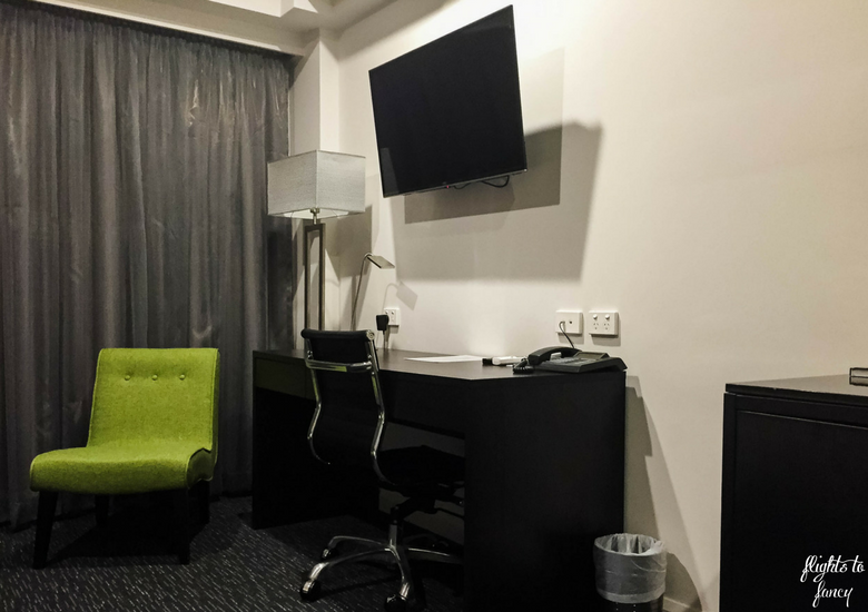 Flights To Fancy: The Abbott Boutique Hotel Cairns - Desk