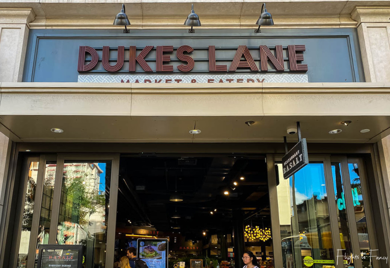 Waikiki Cheap Eats - Duke's Lane Market & Eatery
